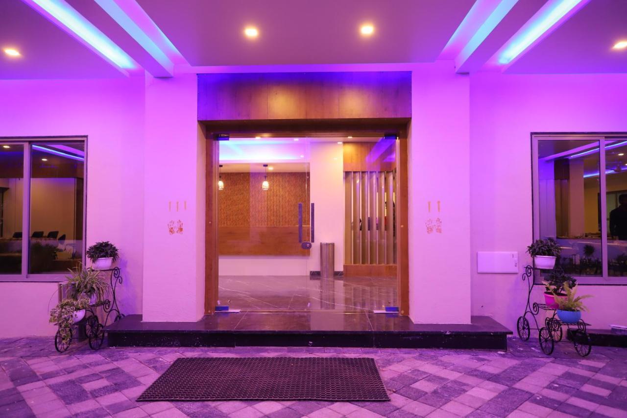 The Orange Flag, Phulambri Hotel Ganori Exterior foto