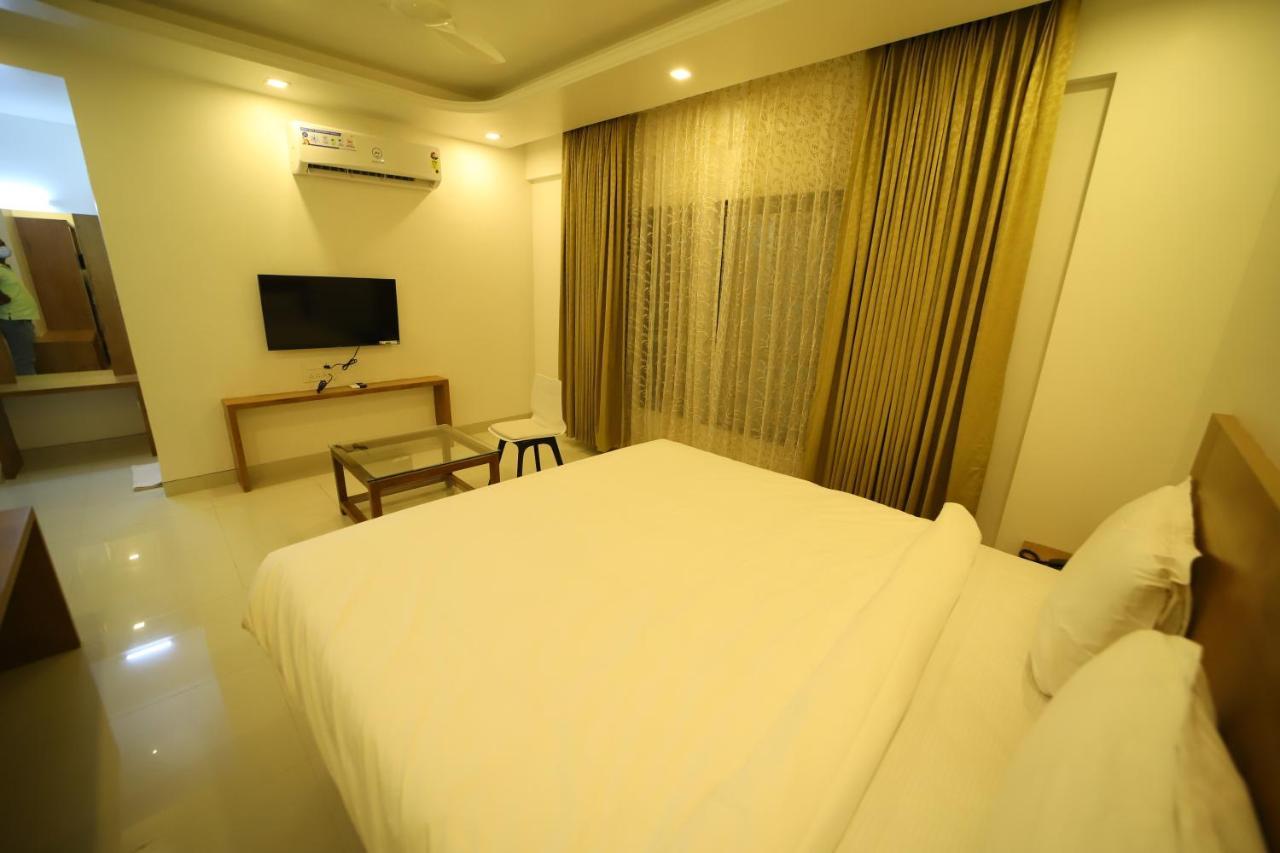 The Orange Flag, Phulambri Hotel Ganori Exterior foto