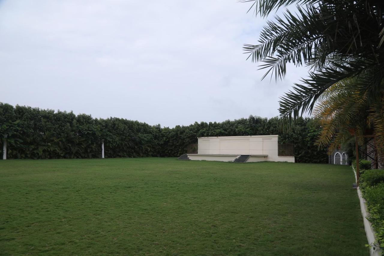 The Orange Flag, Phulambri Hotel Ganori Exterior foto